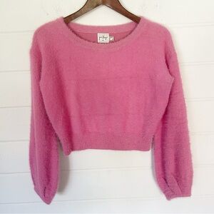 EUC Princess Polly Pink Cropped Long Sleeve Fuzzy Knit Sweater Size 6